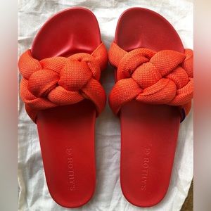 Rothy’s Bubble Slides